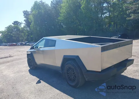 2025 Tesla Cybertruck All-Wheel Drive z USA, uszkodzony, nr VIN 7G2CEHED6SA066009